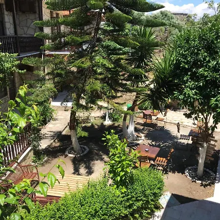 Lemon Boutique Hotel *