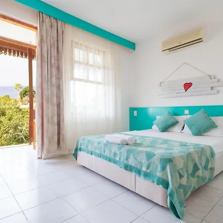Lemon Boutique Hotel *